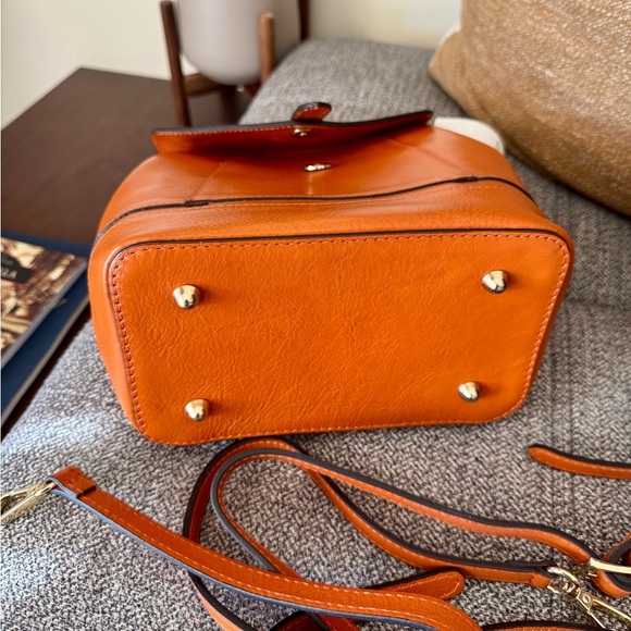 Divina Firenze Orange Leather Backpack/Satchel - Picture 8 of 9